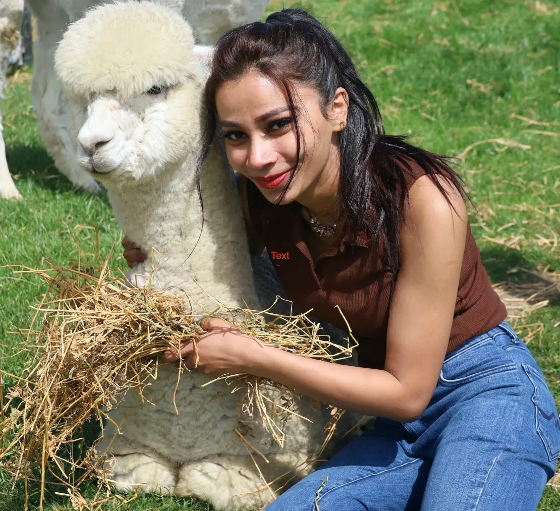 Cute selfie with Alpaca